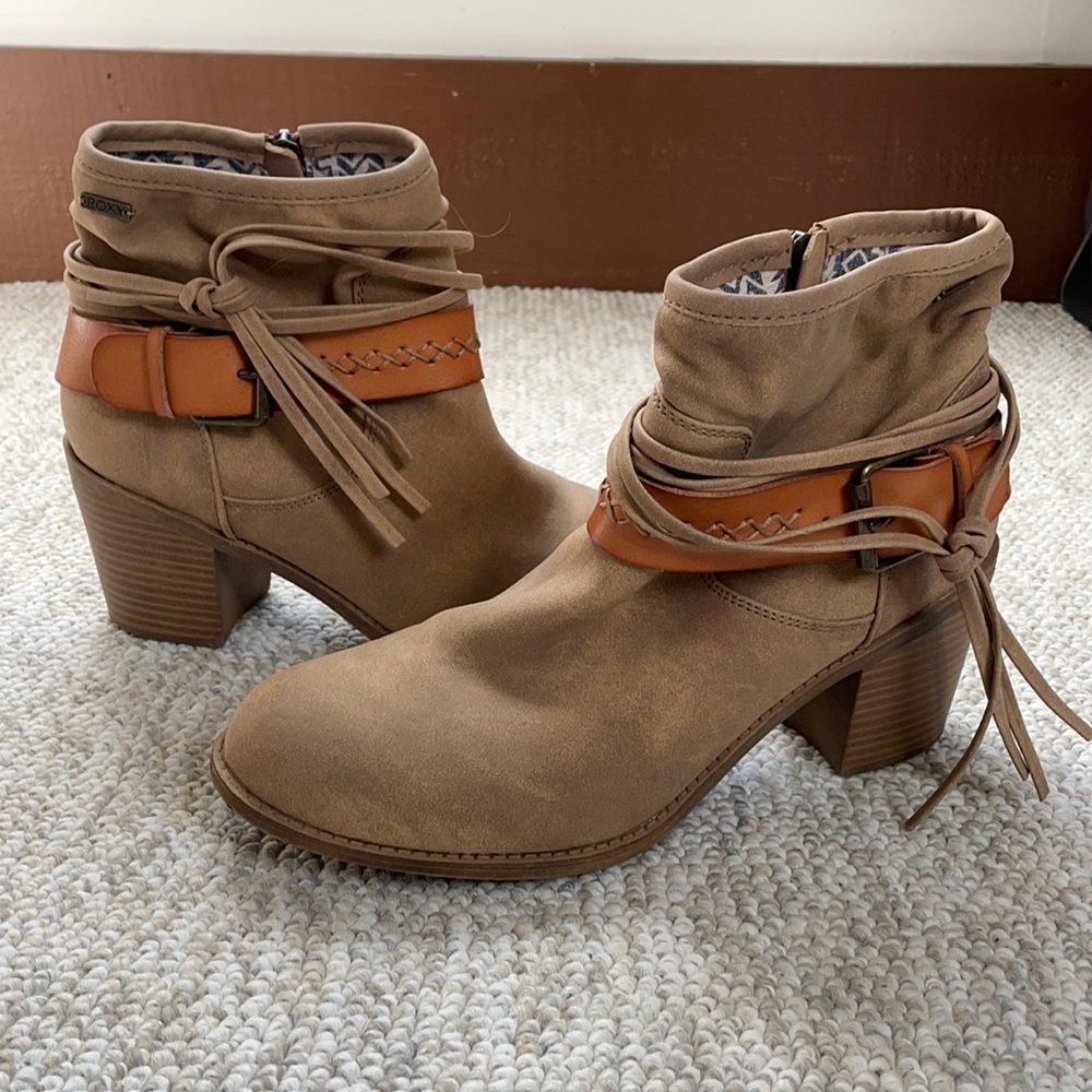 Roxy Booties